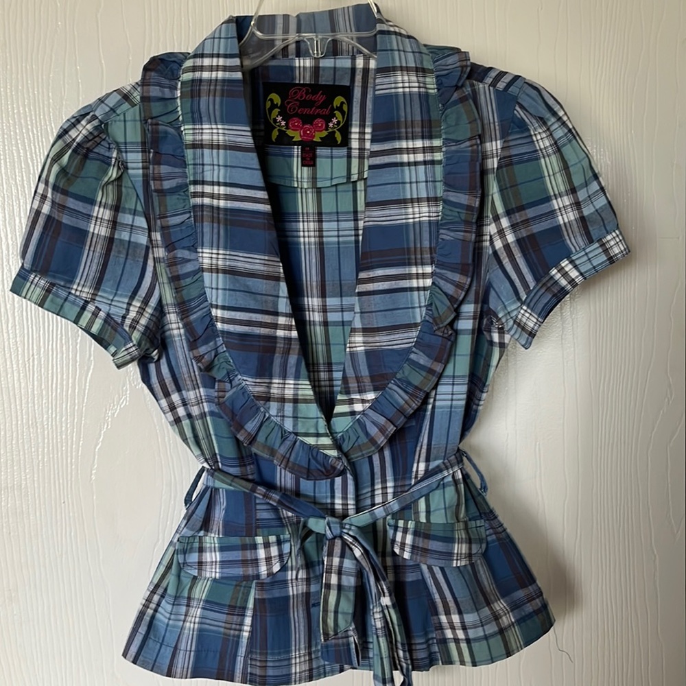 Cute summer jacket size medium!